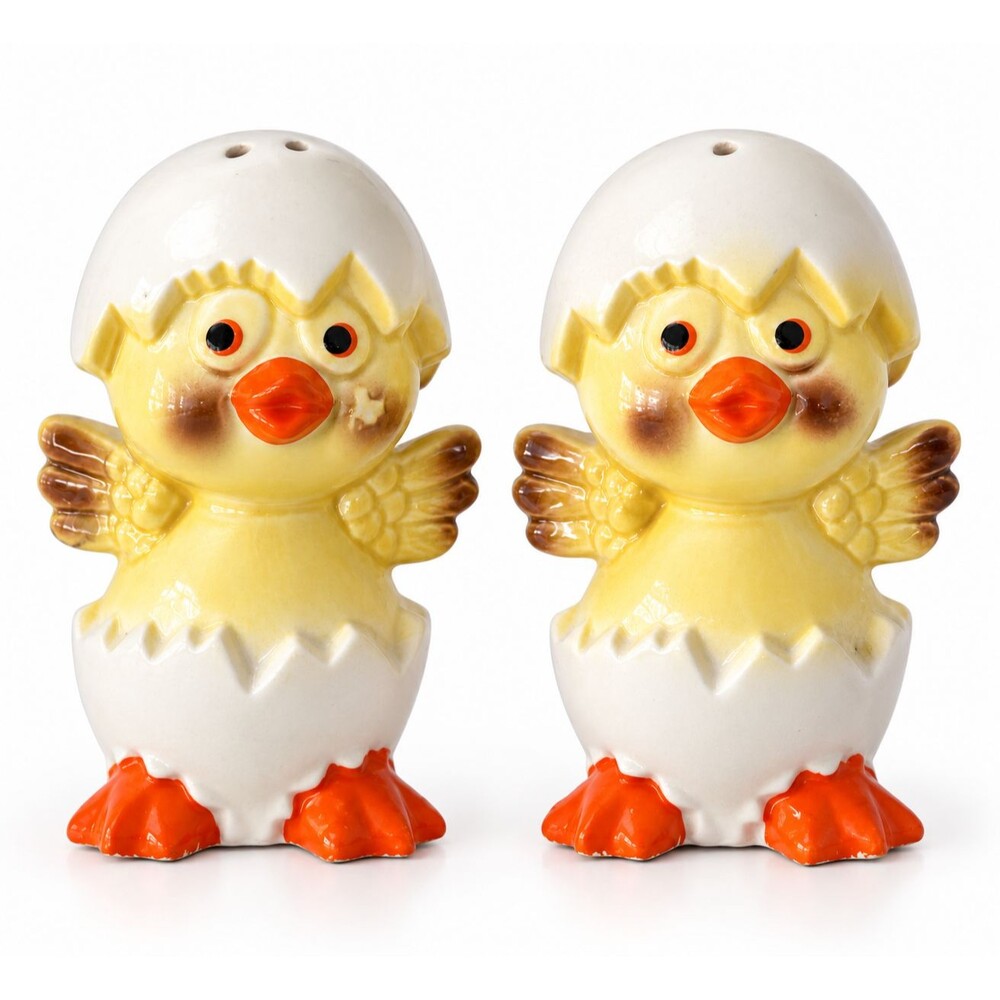 Vintage Made in Japan Hatching Baby Chick Salt and Pepper Shakers Ceramic Easter